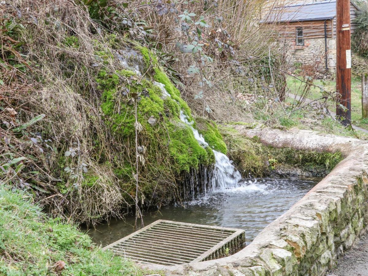 Brooklands Vila Chedworth Exterior foto